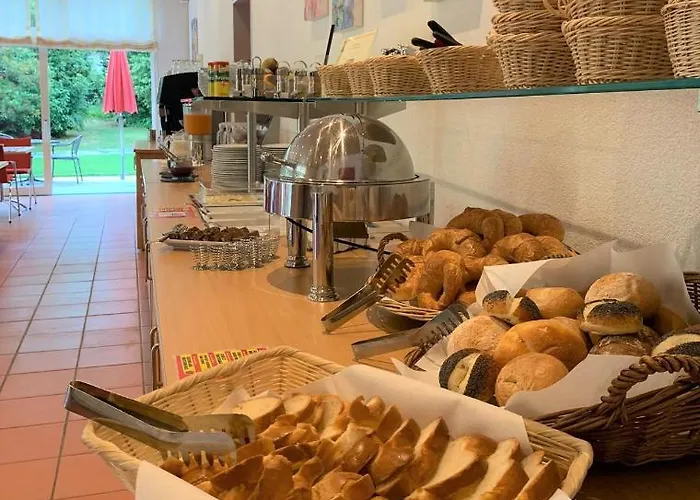 Parkhotel Emmaus - Casa Del Sole 3* Ασκόνα