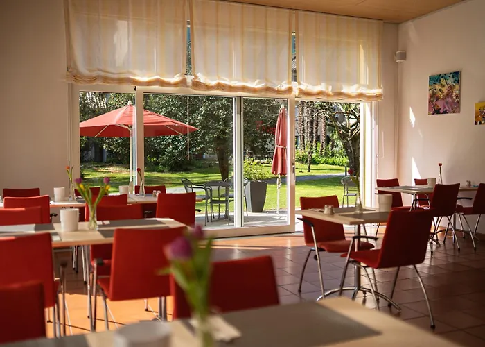 מלון Parkhotel Emmaus - Casa Del Sole 3*